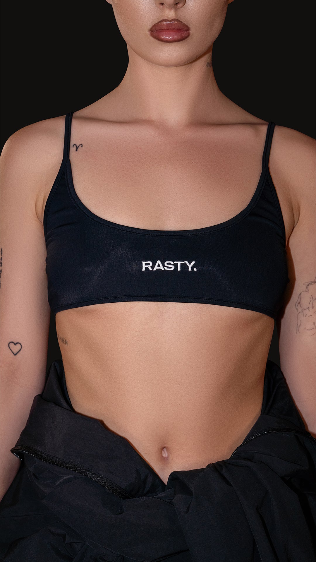BLACK BRALETTE