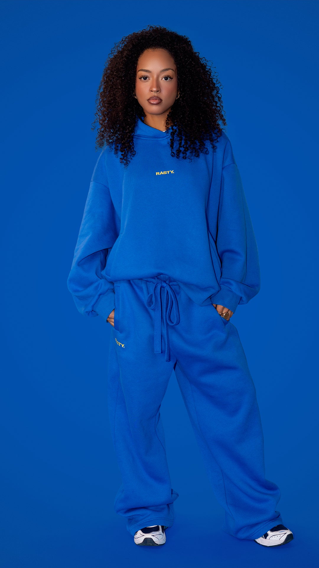 BLUE JOGGERS
