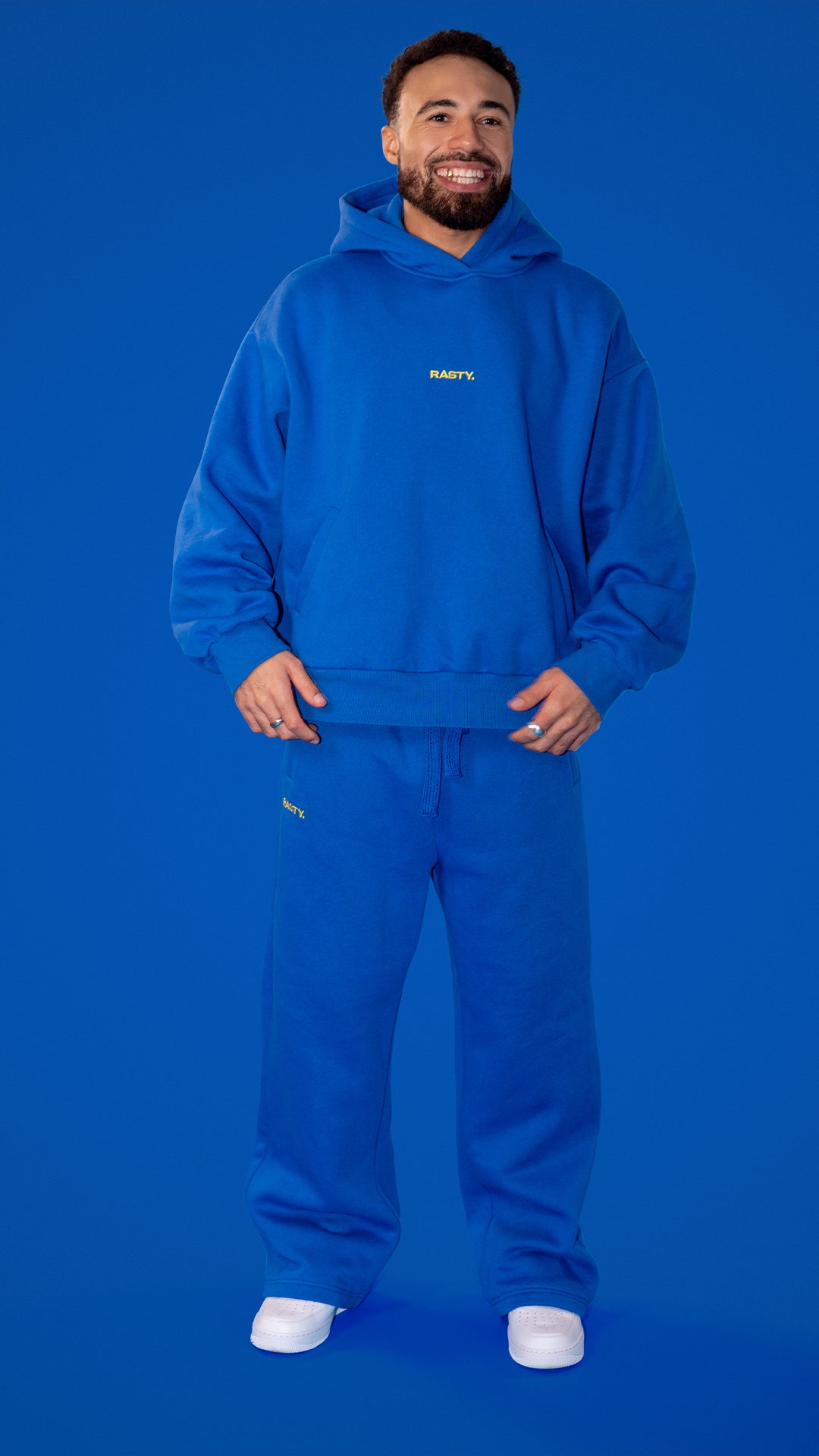BLUE JOGGERS