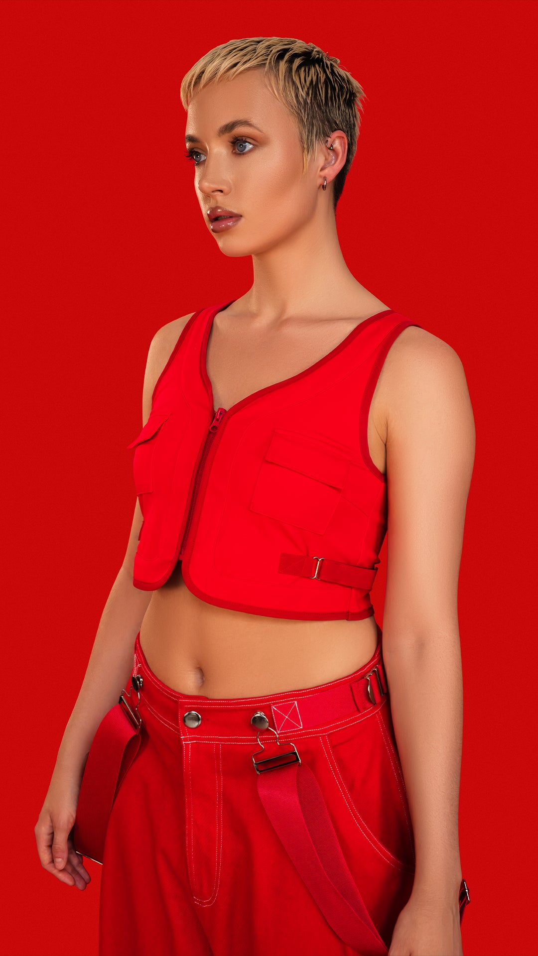 RED UTILITY VEST