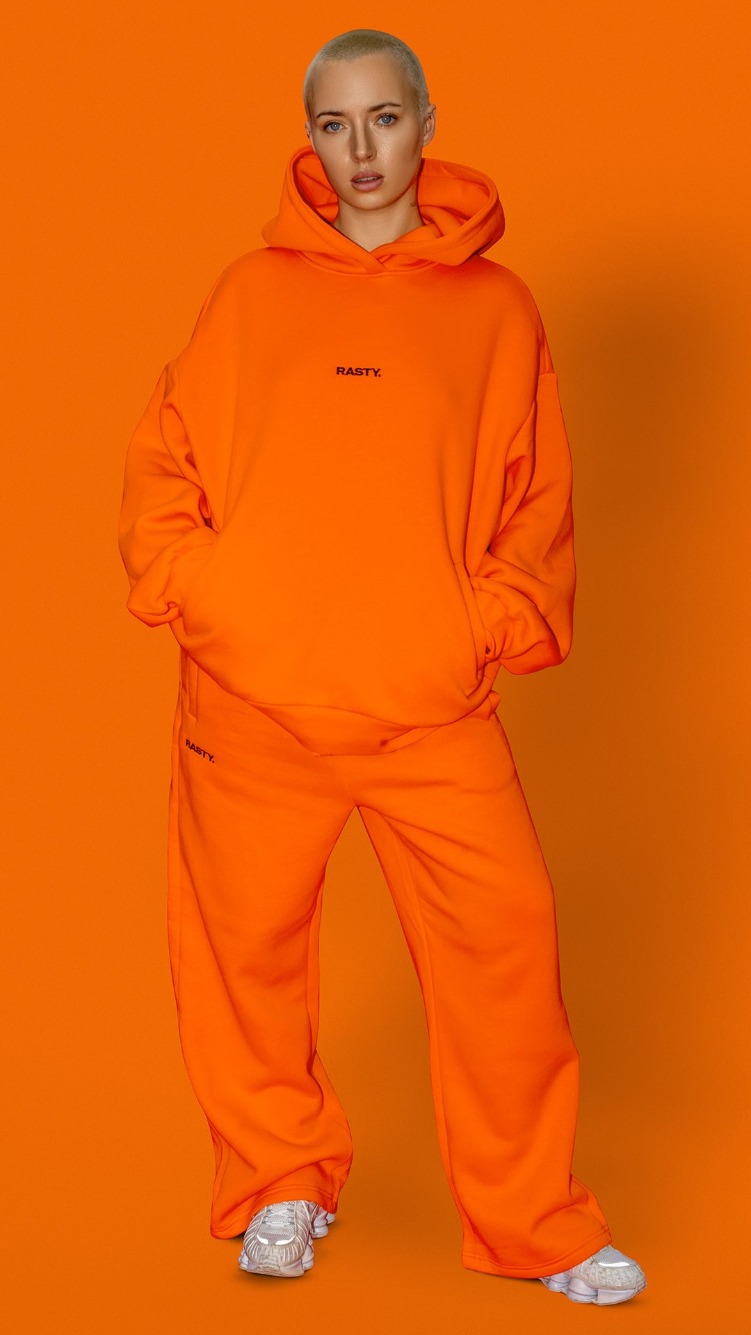 ORANGE HOODIE