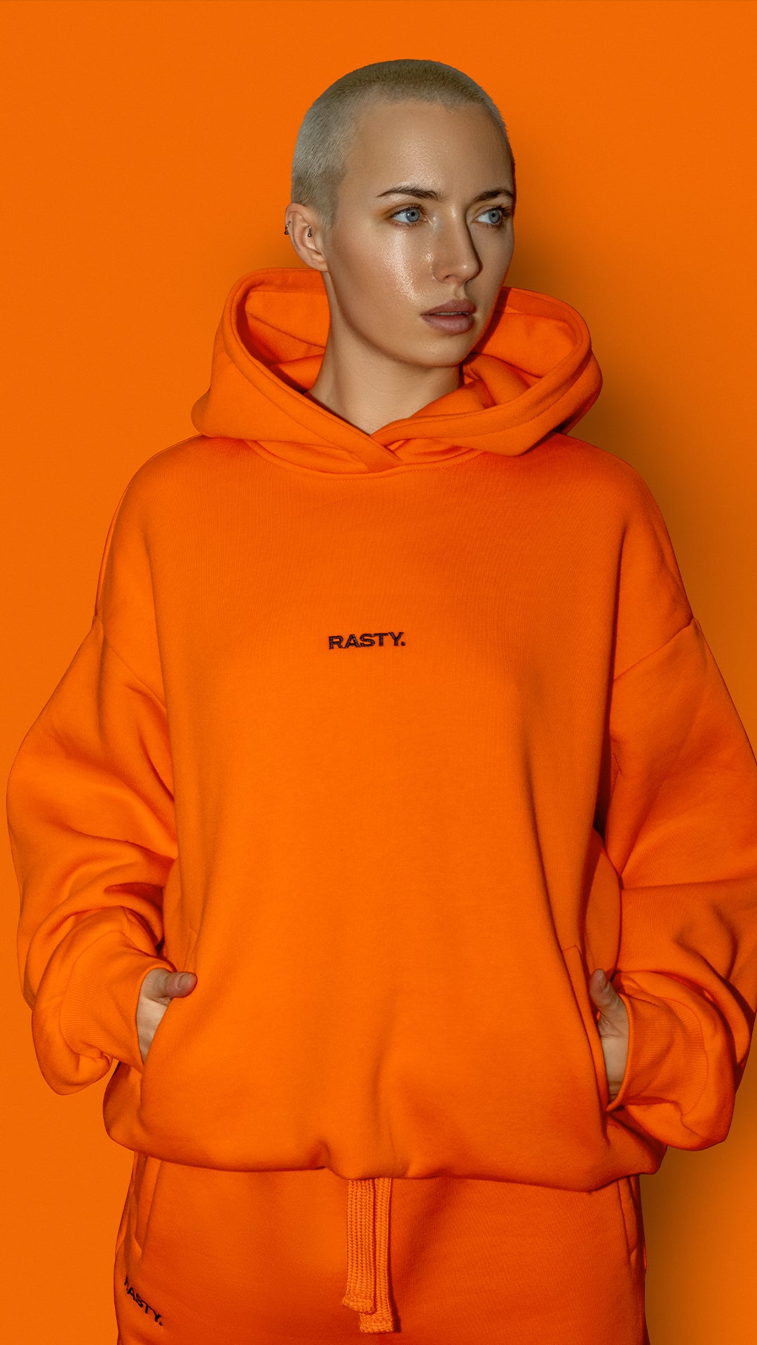 ORANGE HOODIE